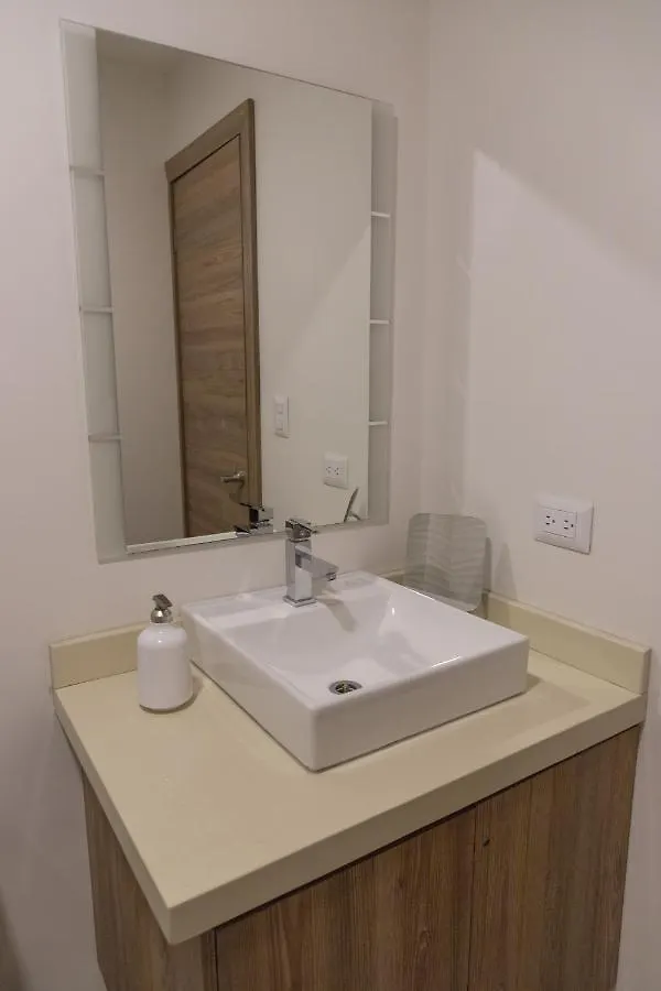 Appartement Monaco Parc Suites & Lofts Cuenca Équateur